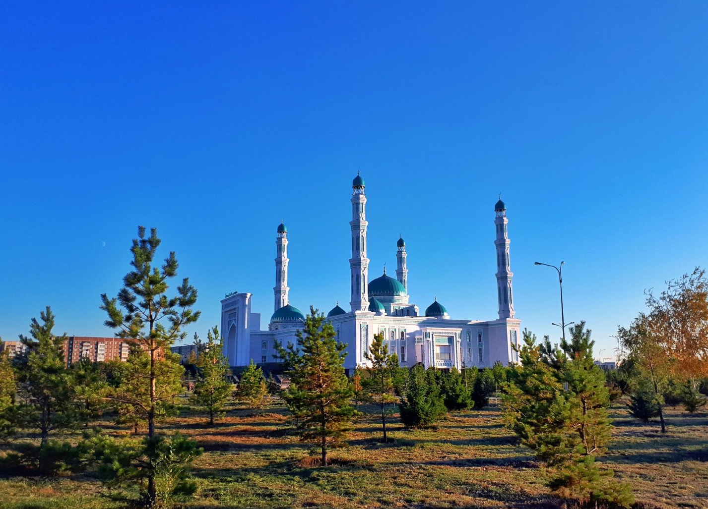 Вид мечети с фасада